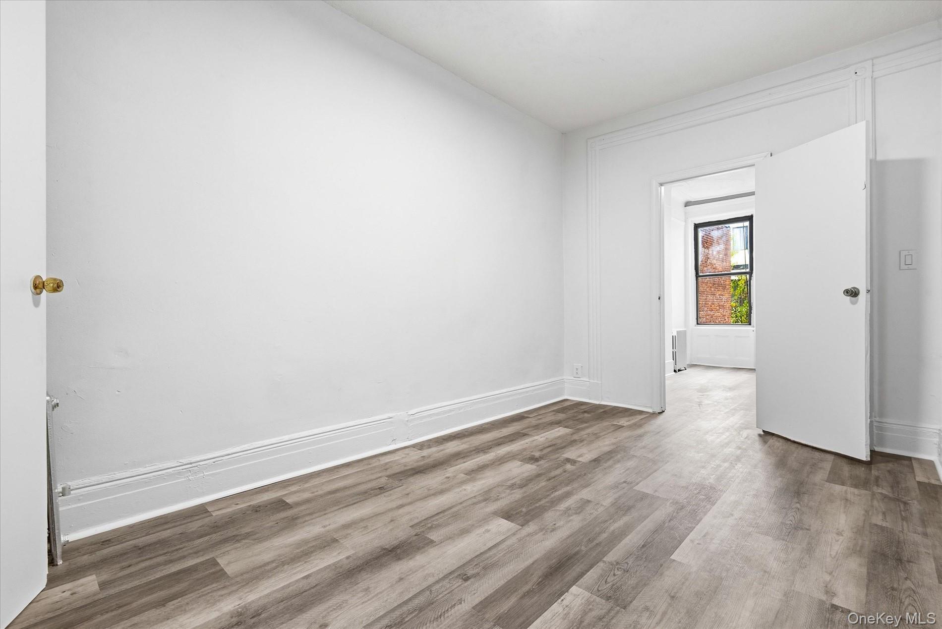 Apartment Bleecker  Brooklyn, NY 11237, MLS-933047-12