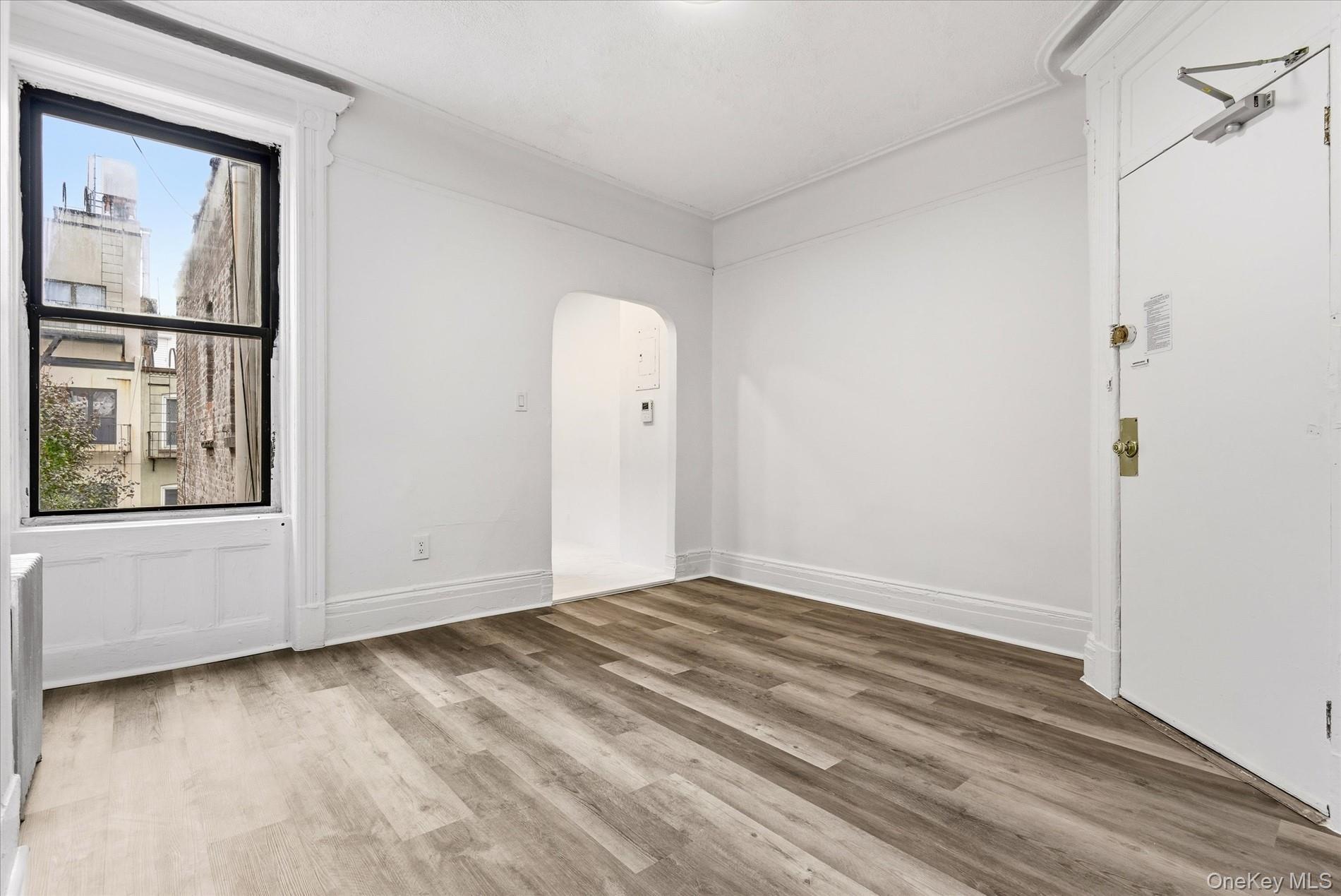 Apartment Bleecker  Brooklyn, NY 11237, MLS-933047-3