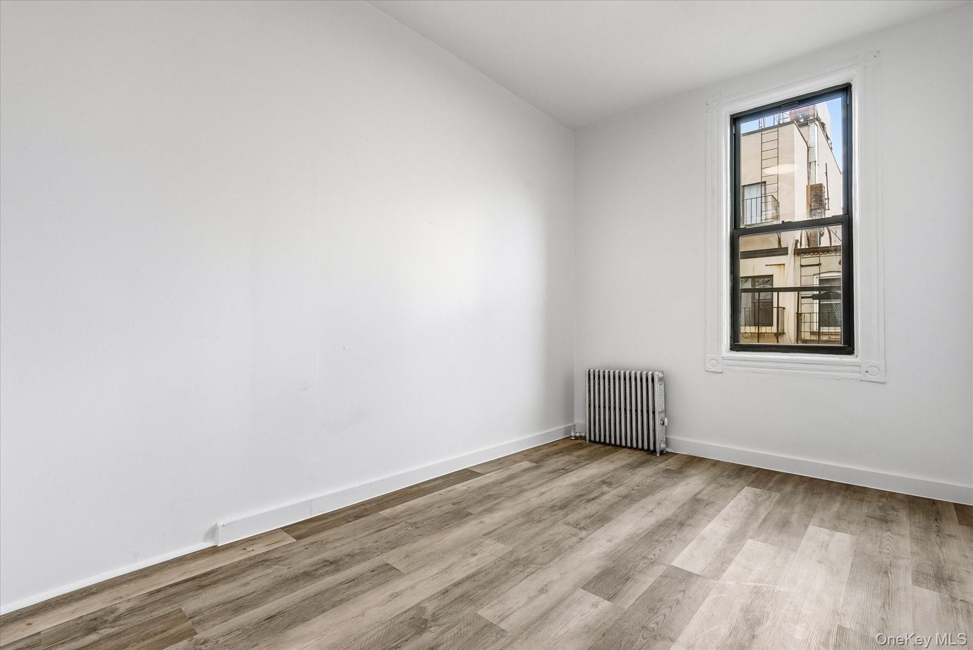 Apartment Bleecker  Brooklyn, NY 11237, MLS-933047-8