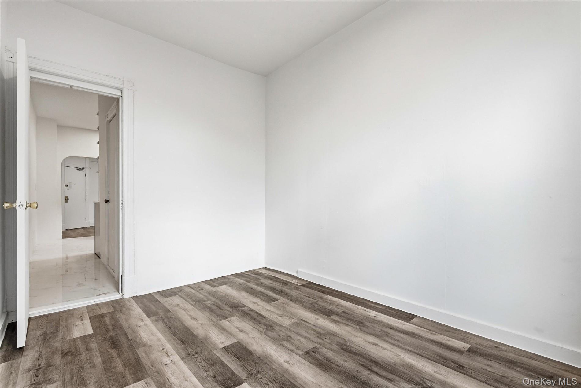 Apartment Bleecker  Brooklyn, NY 11237, MLS-933047-9