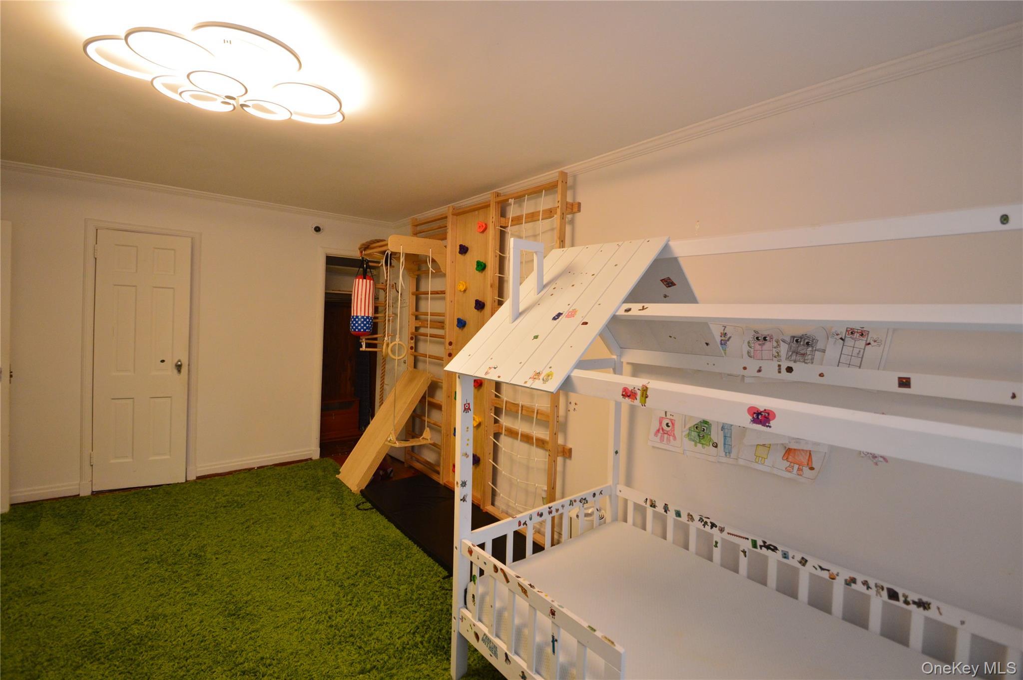 Single Family 65th  Queens, NY 11375, MLS-933073-5