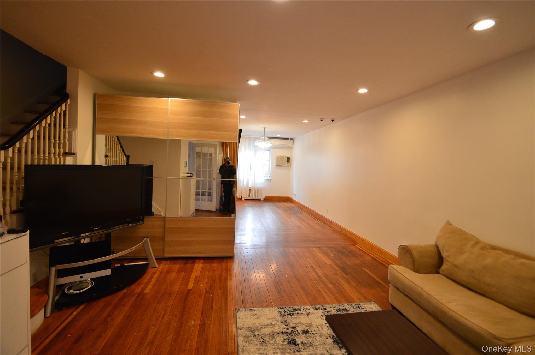 Single Family 65th  Queens, NY 11375, MLS-933073-8