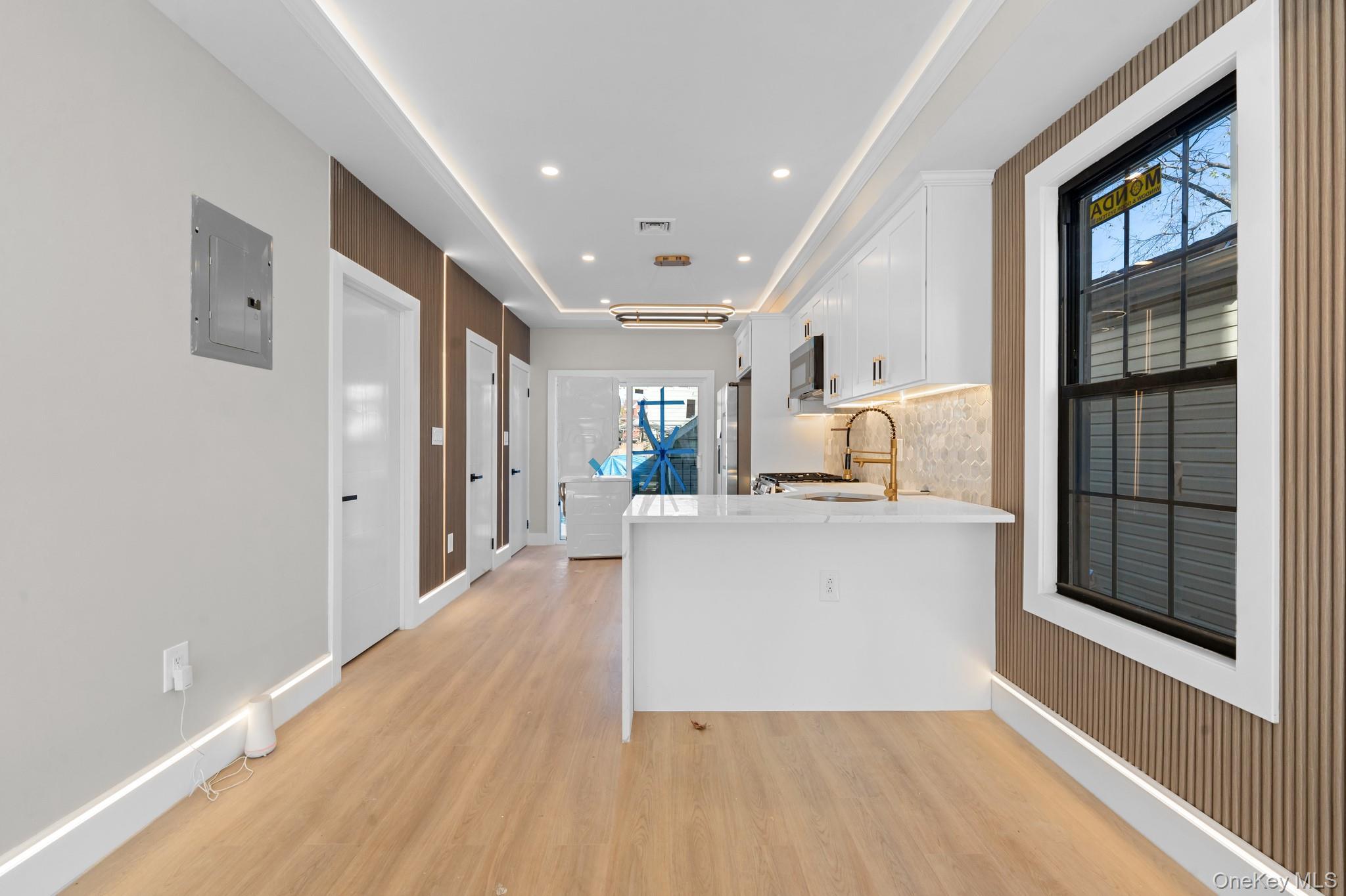 Single Family 188th Queens, NY 11412, MLS-933082-3