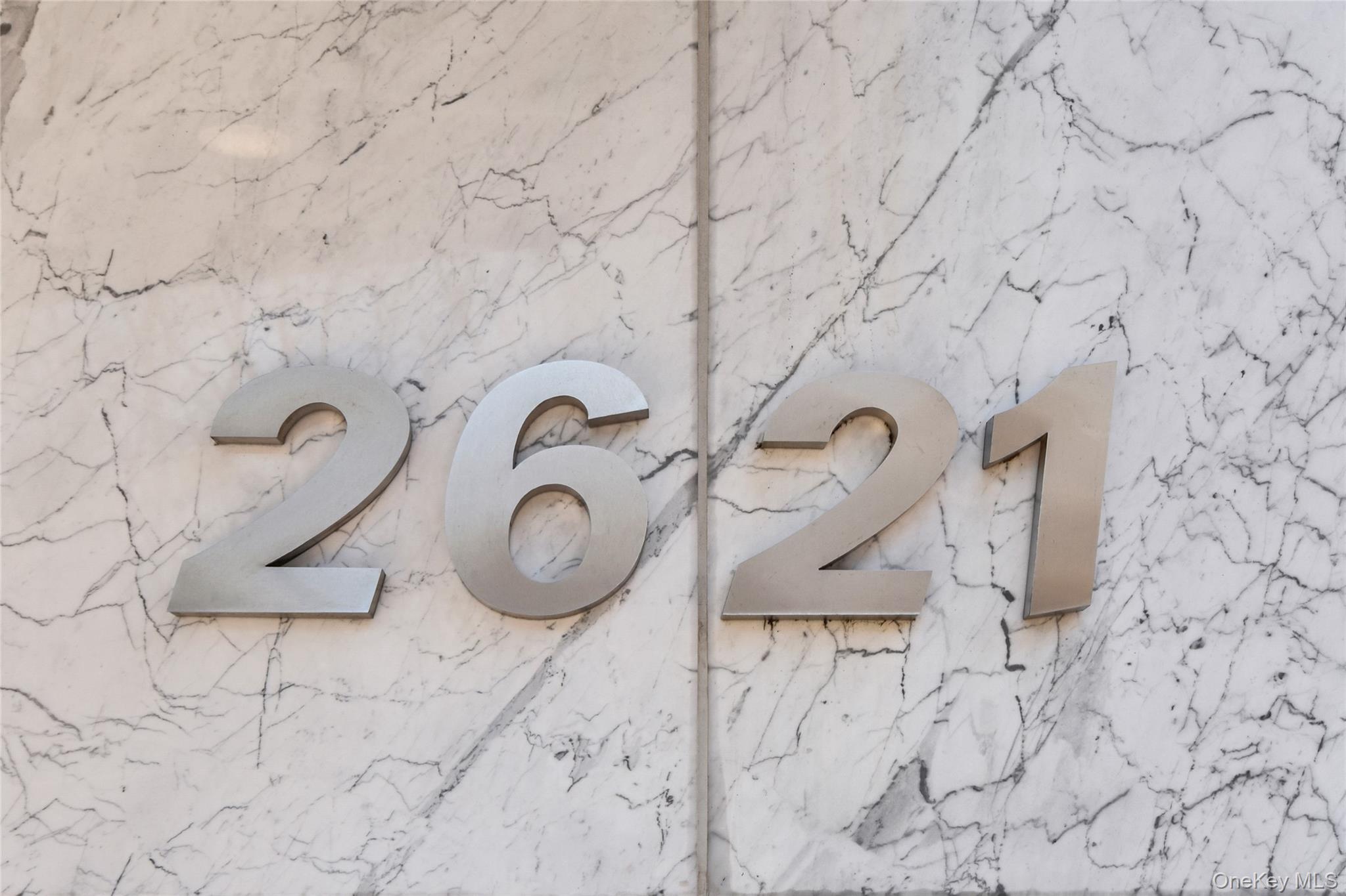 Coop Palisade  Bronx, NY 10463, MLS-933089-24