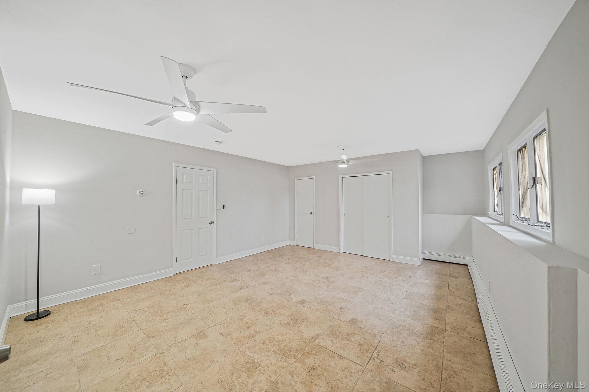 Single Family Motor Parkway Suffolk County, NY 11749, MLS-933100-21