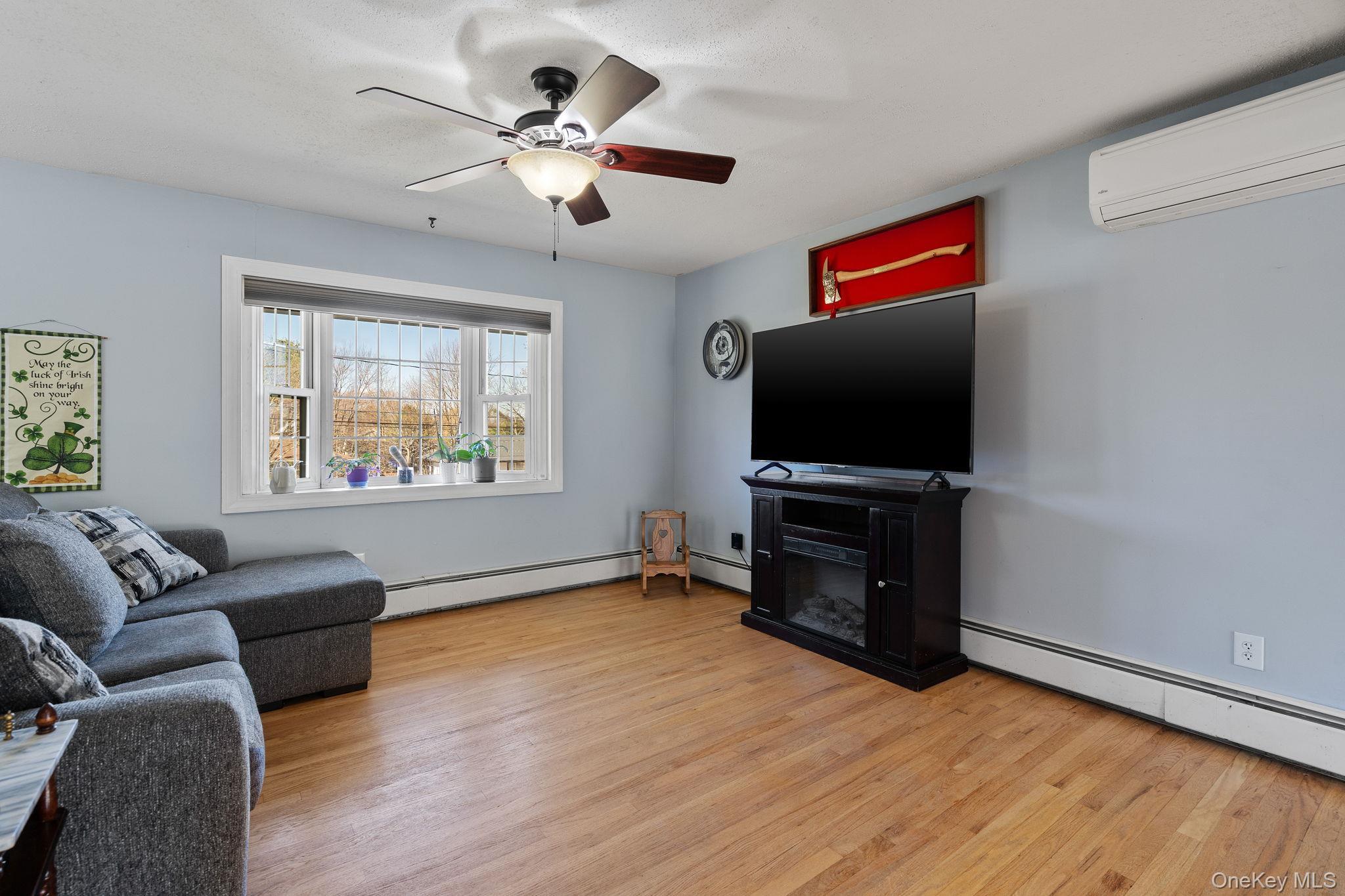 Single Family Lenape  Orange County, NY 12550, MLS-933141-12