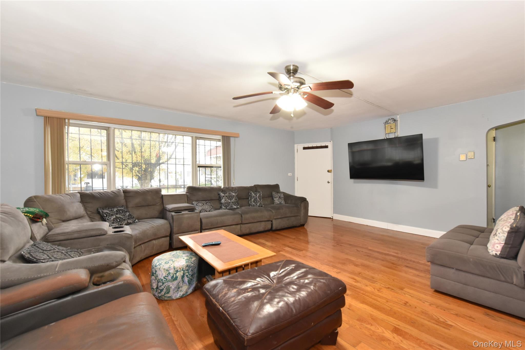 Single Family Second St Nassau County, NY 11003, MLS-933151-6