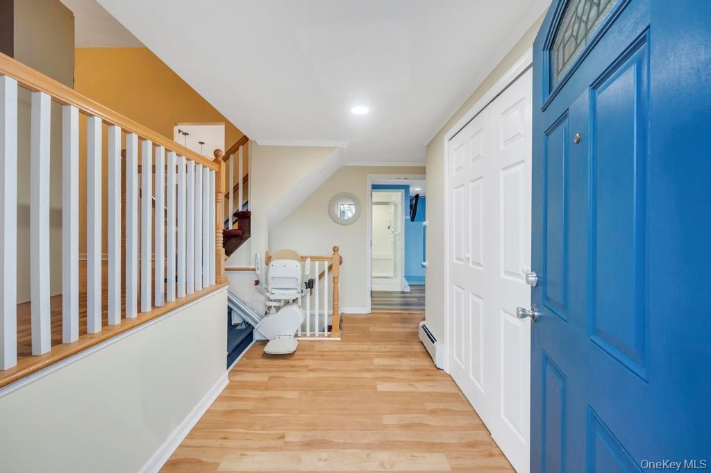 Single Family Summit Nassau County, NY 11801, MLS-933159-10