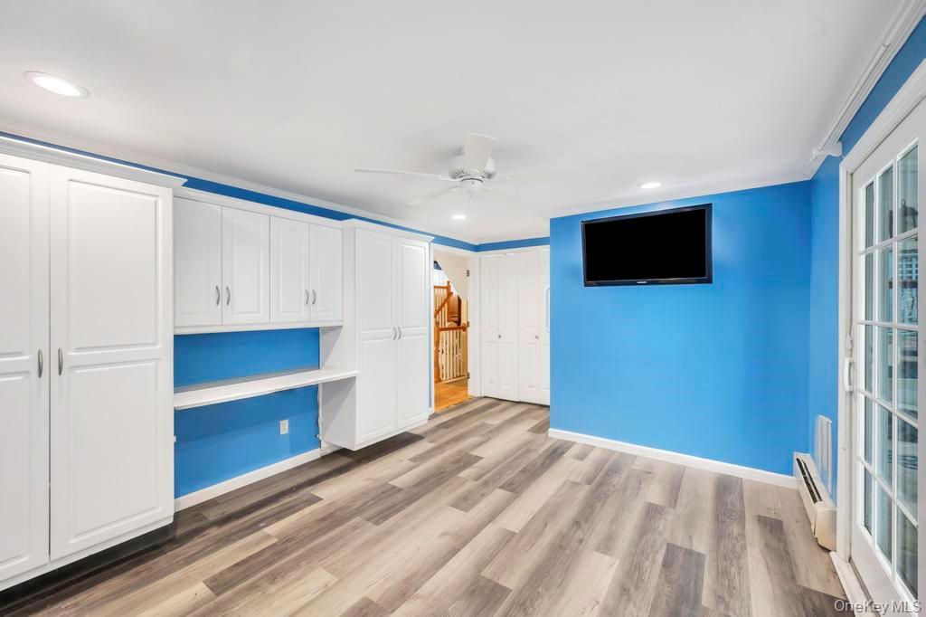 Single Family Summit Nassau County, NY 11801, MLS-933159-18