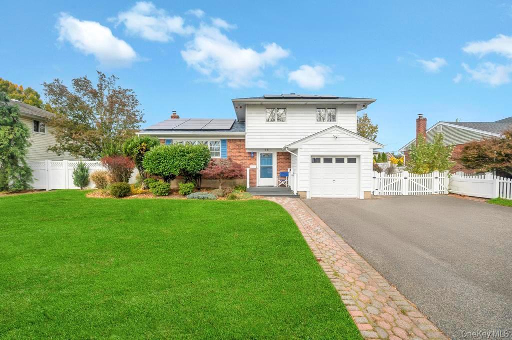 Single Family Summit Nassau County, NY 11801, MLS-933159-2