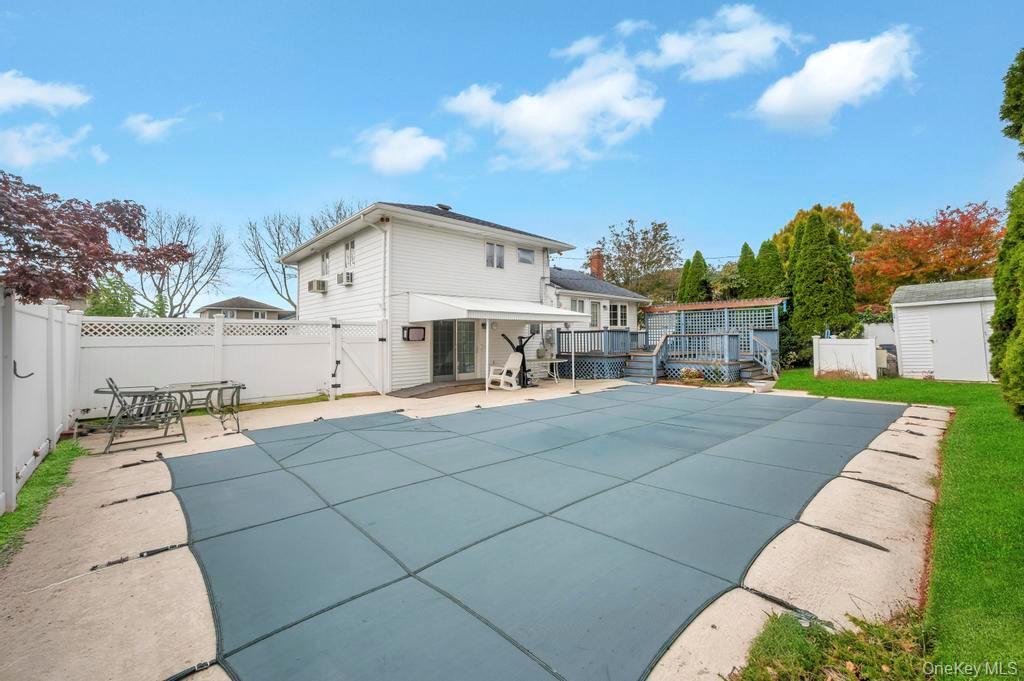 Single Family Summit Nassau County, NY 11801, MLS-933159-5