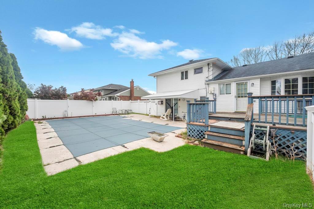 Single Family Summit Nassau County, NY 11801, MLS-933159-6