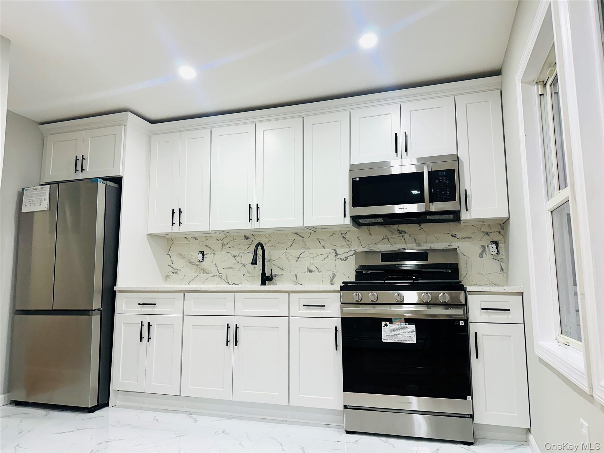 Single Family 221 Street Queens, NY 11413, MLS-933161-14