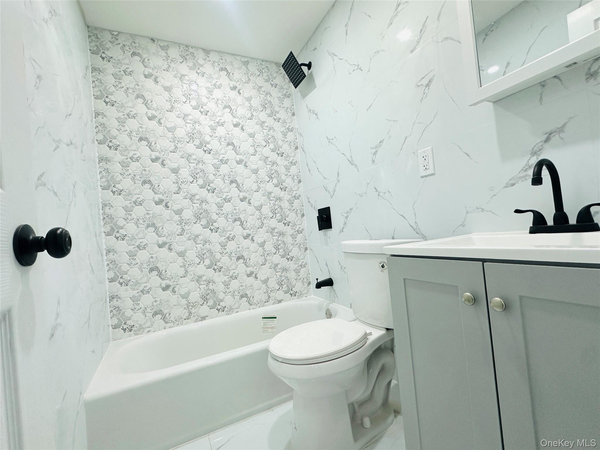 Single Family 221 Street Queens, NY 11413, MLS-933161-19