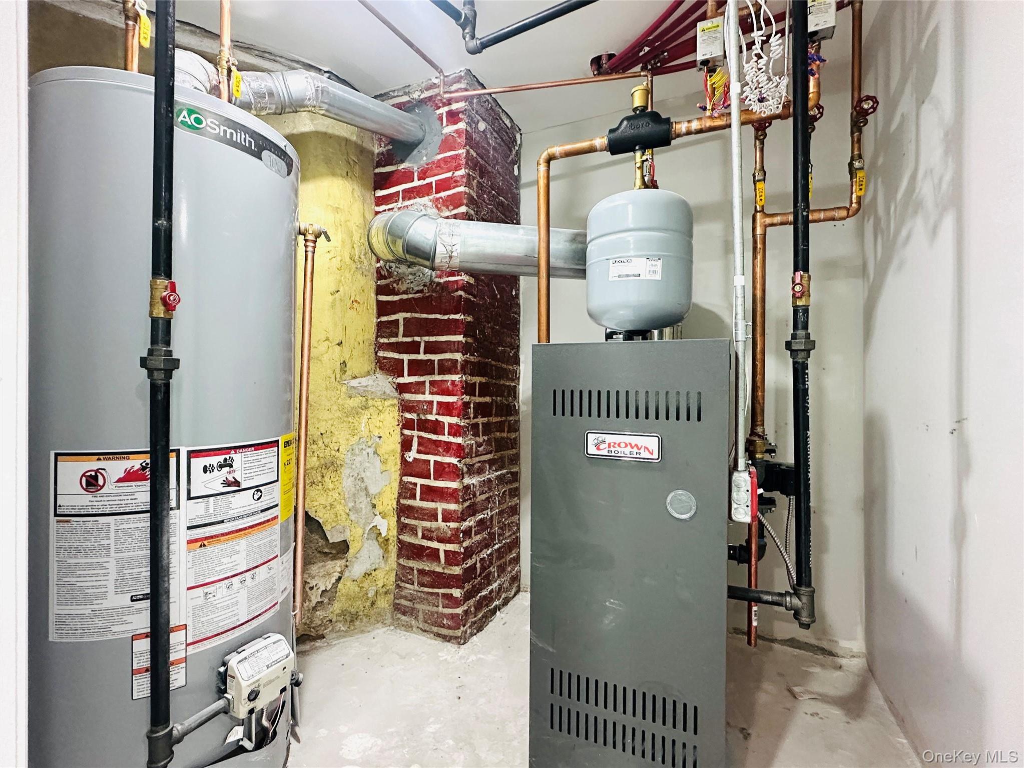 Single Family 221 Street Queens, NY 11413, MLS-933161-25