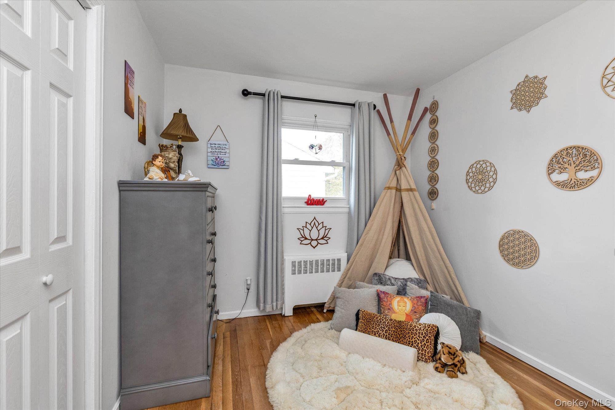 Single Family Pell Nassau County, NY 11530, MLS-933177-6