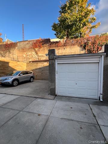 Single Family 62nd  Queens, NY 11378, MLS-933179-8