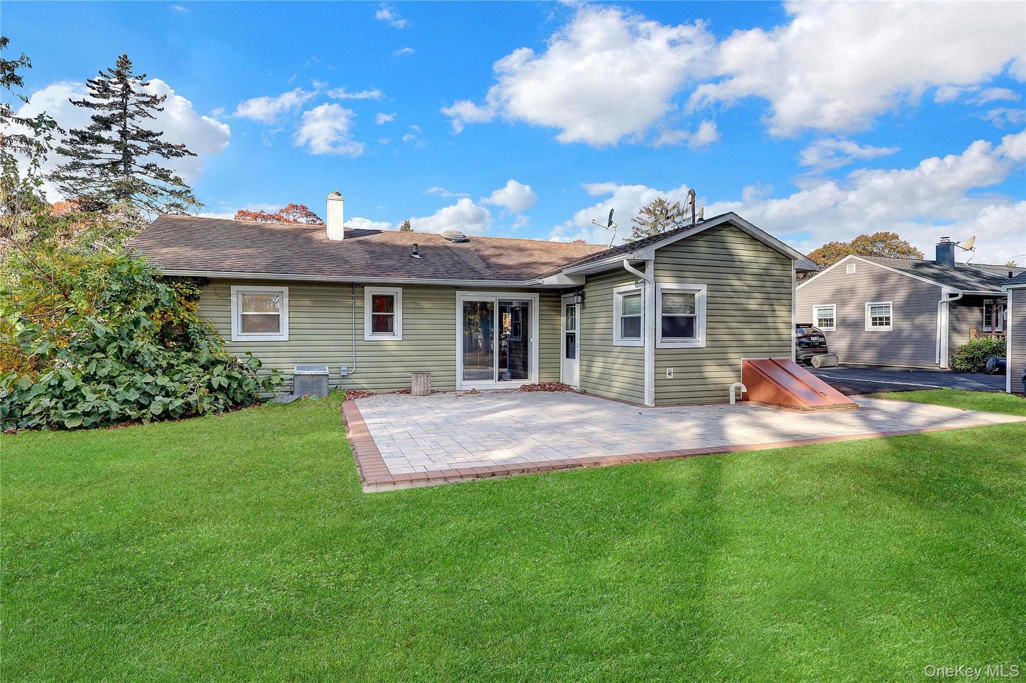 Single Family Ocean  Suffolk County, NY 11795, MLS-933206-8