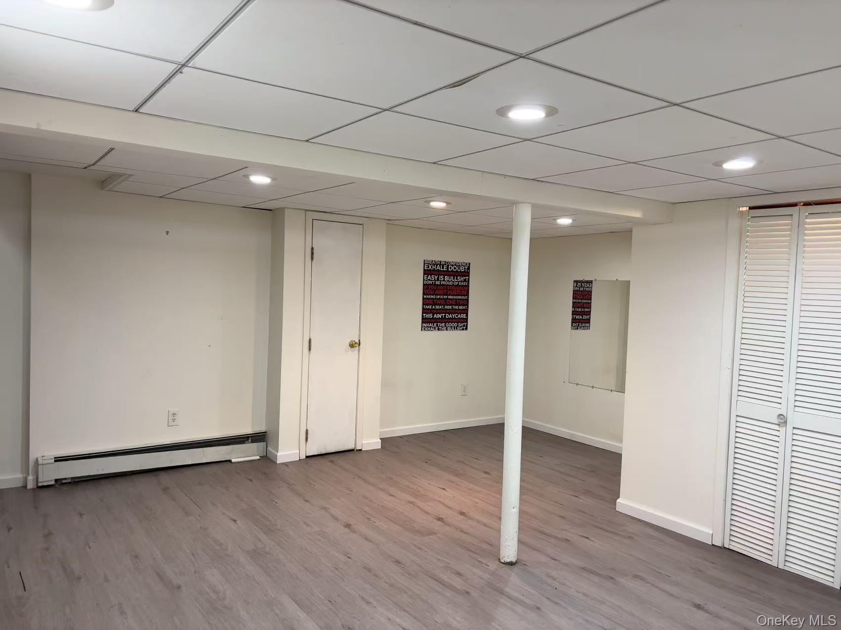 Single Family Brent Nassau County, NY 11793, MLS-933215-19