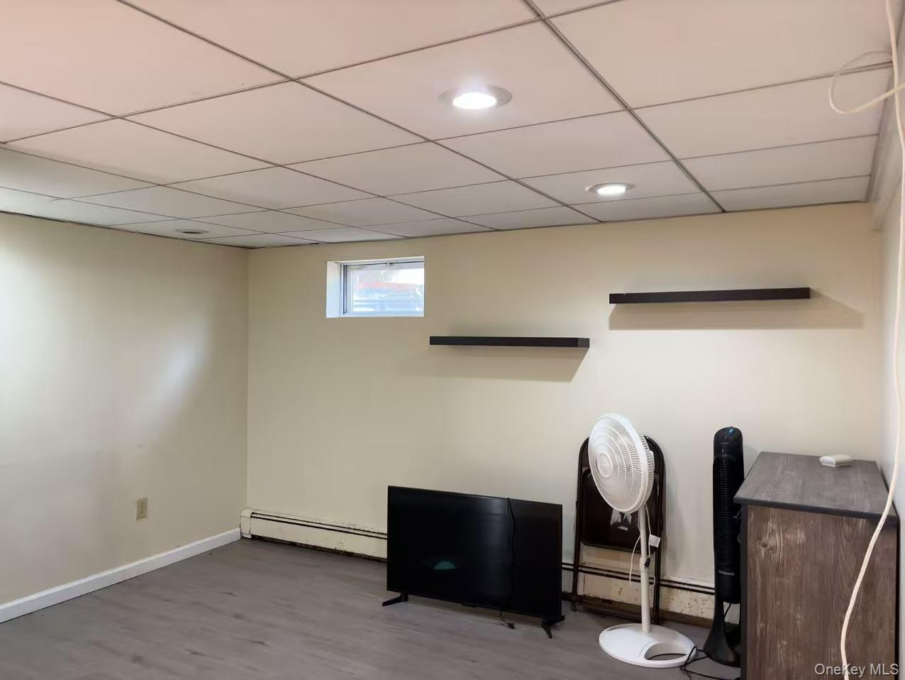 Single Family Brent Nassau County, NY 11793, MLS-933215-26