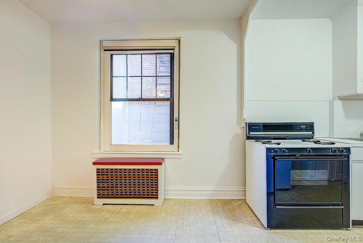 Coop Ascan  Queens, NY 11375, MLS-933221-12