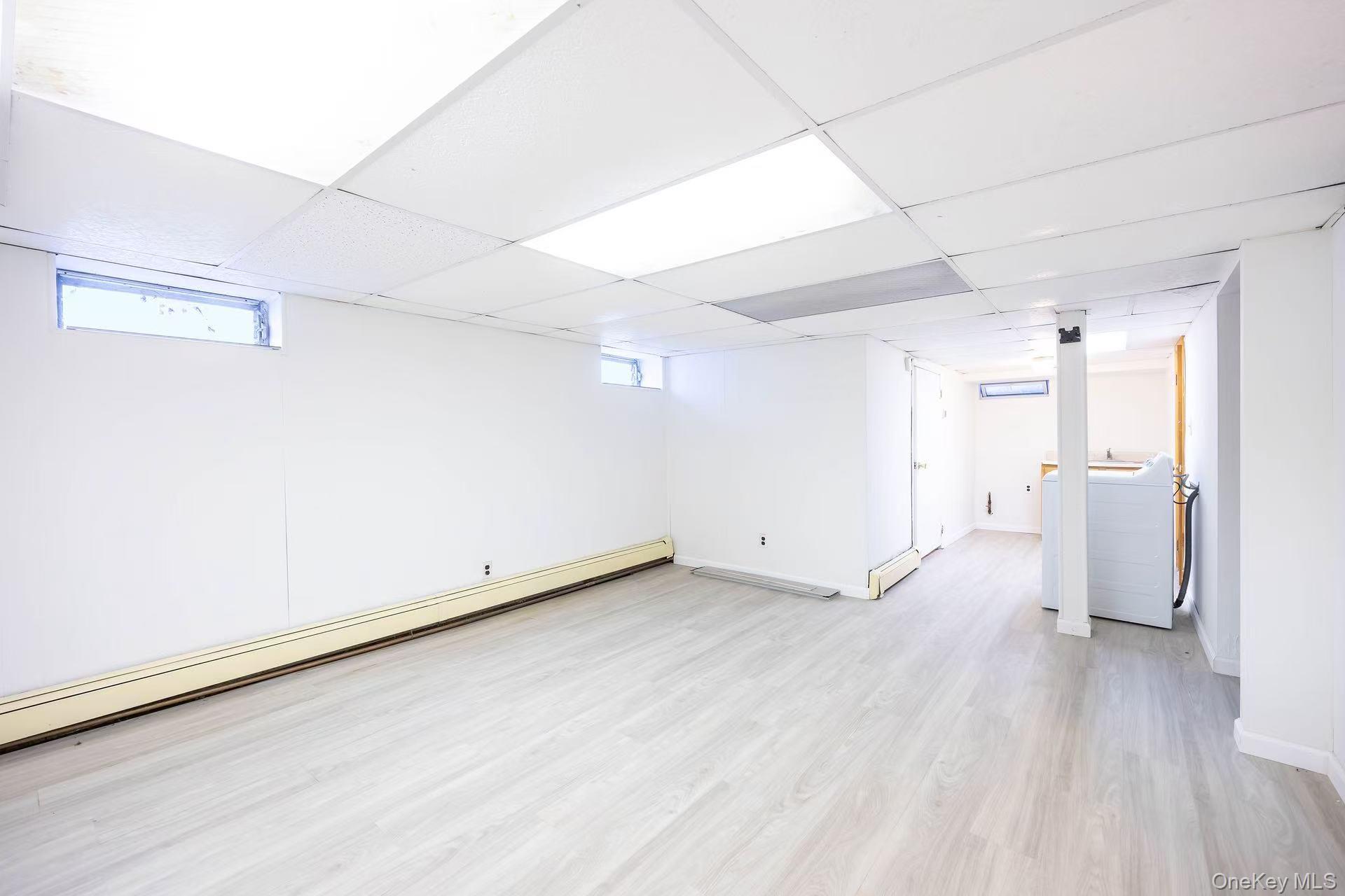 Single Family 213th Queens, NY 11364, MLS-933239-19