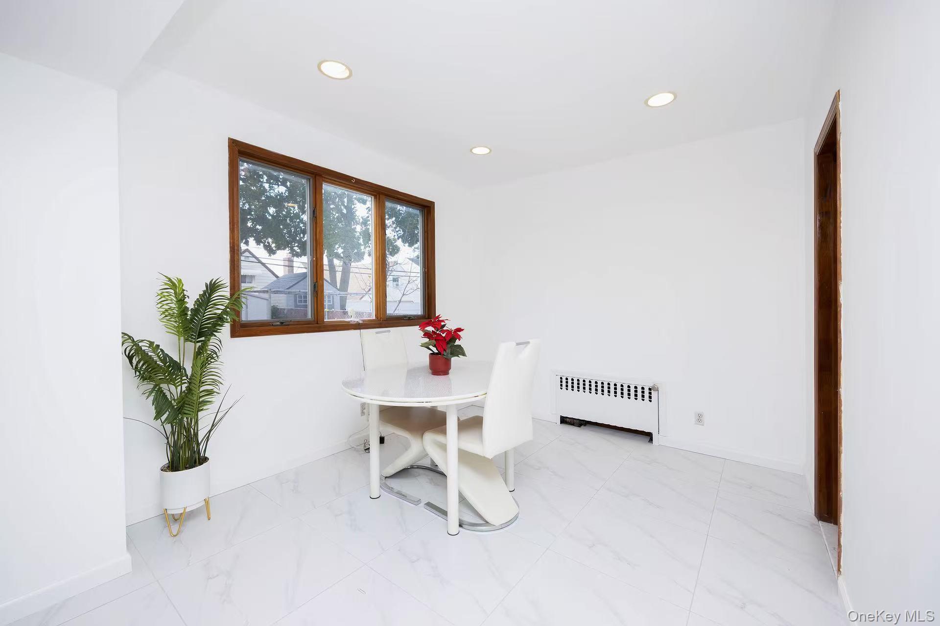 Single Family 213th Queens, NY 11364, MLS-933239-8