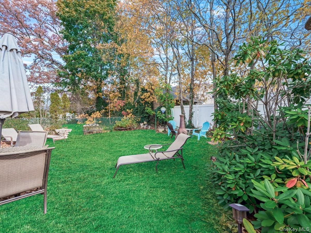 Single Family Chestnut  Nassau County, NY 11563, MLS-933258-17