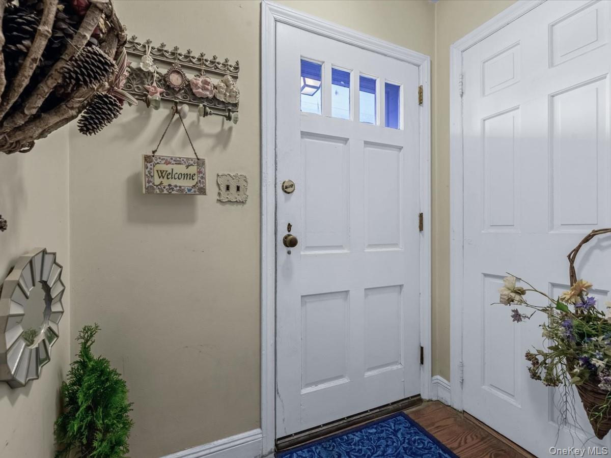 Single Family Chestnut  Nassau County, NY 11563, MLS-933258-3