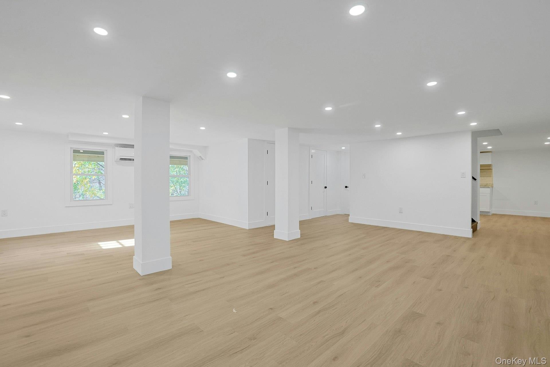 Single Family Cedar Westchester County, NY 10562, MLS-933294-24