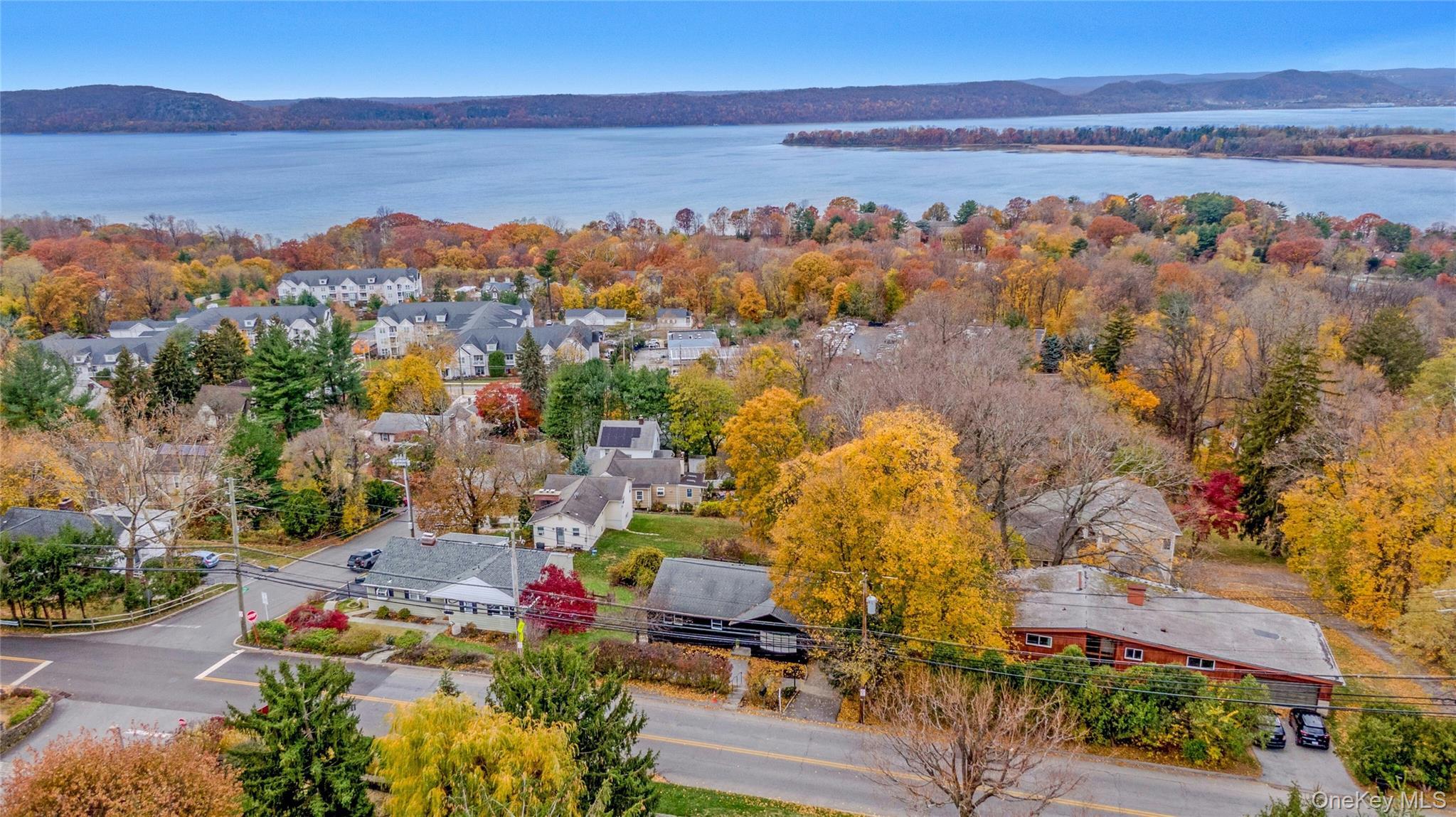 Single Family Cedar Westchester County, NY 10562, MLS-933294-33