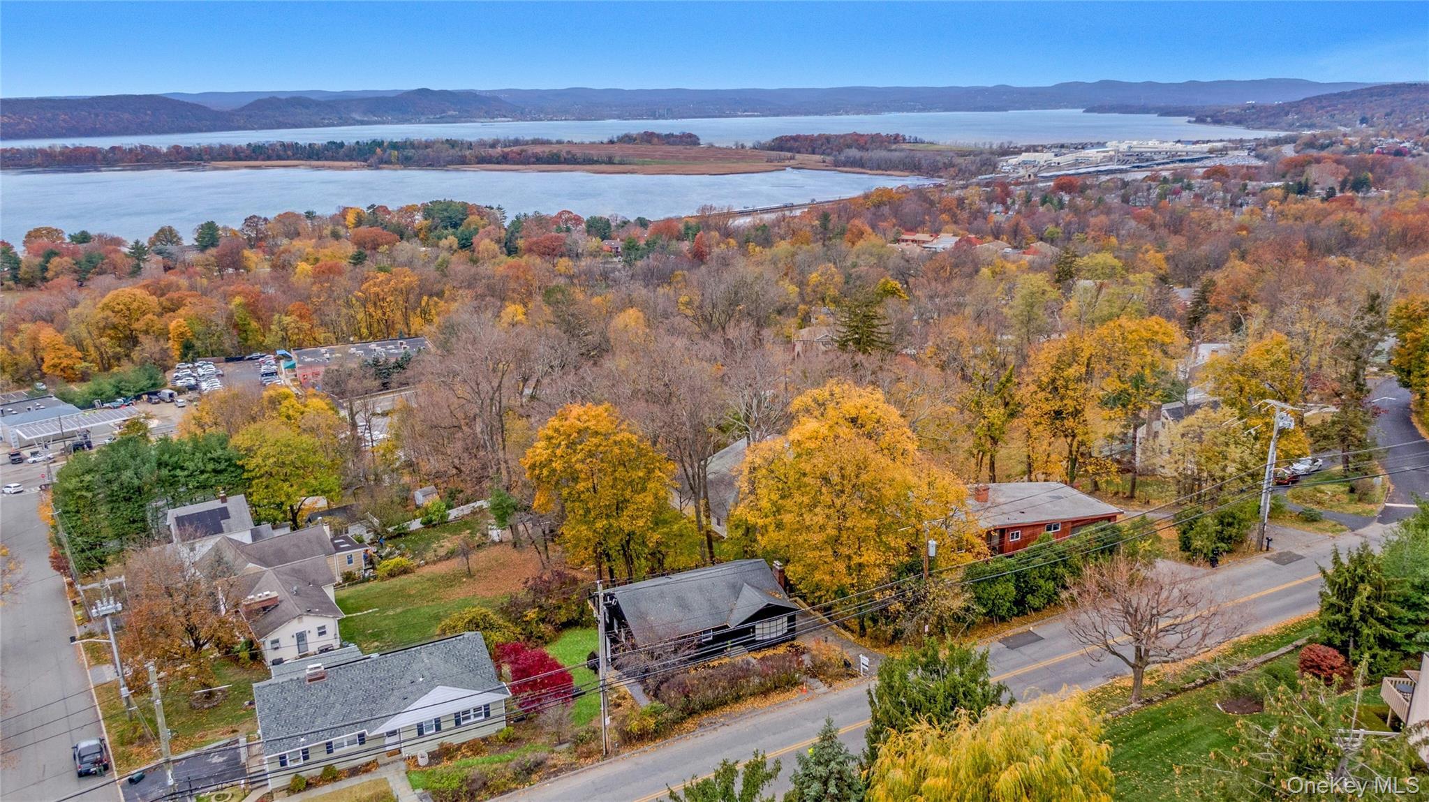 Single Family Cedar Westchester County, NY 10562, MLS-933294-34