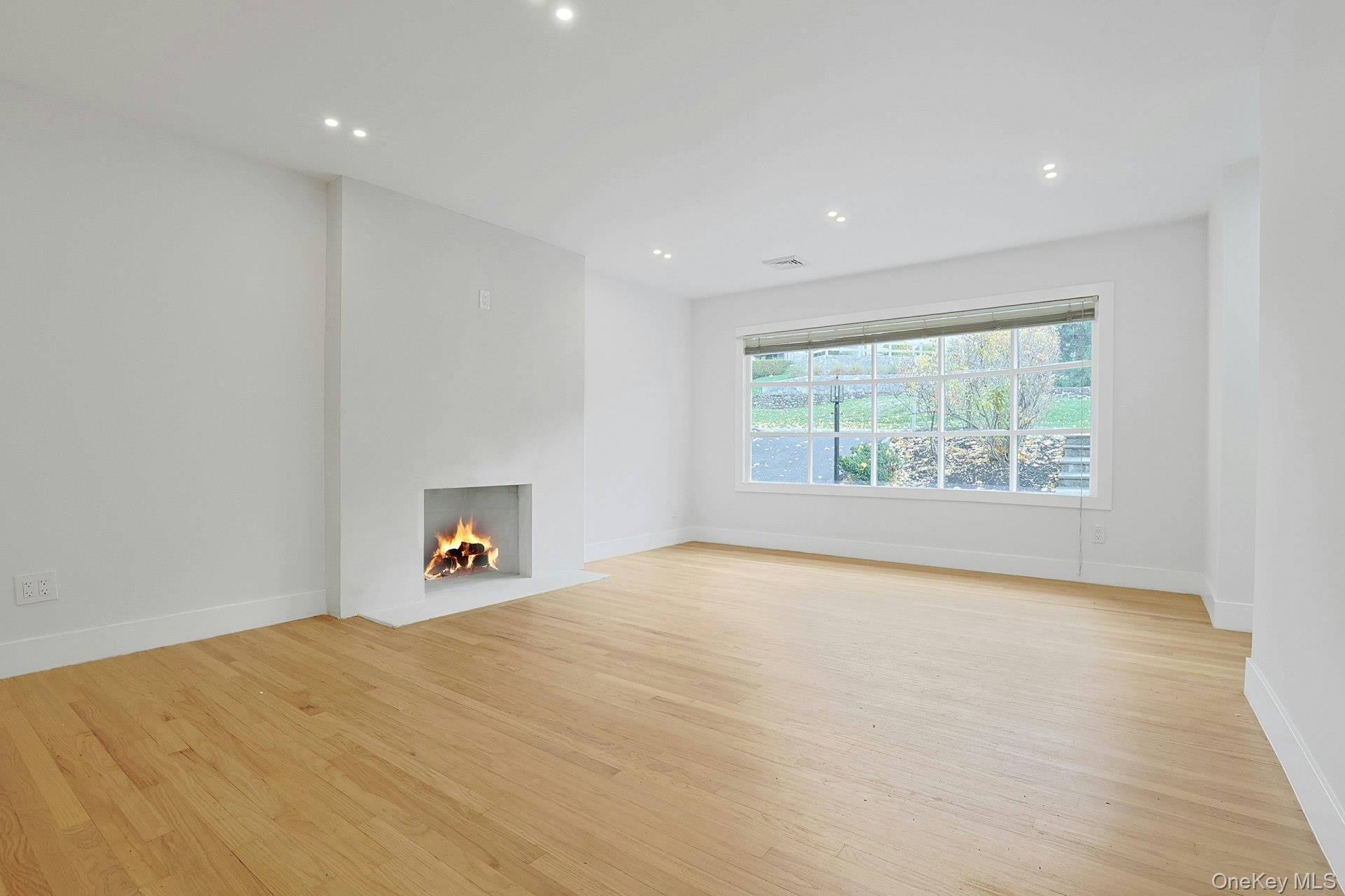 Single Family Cedar Westchester County, NY 10562, MLS-933294-6