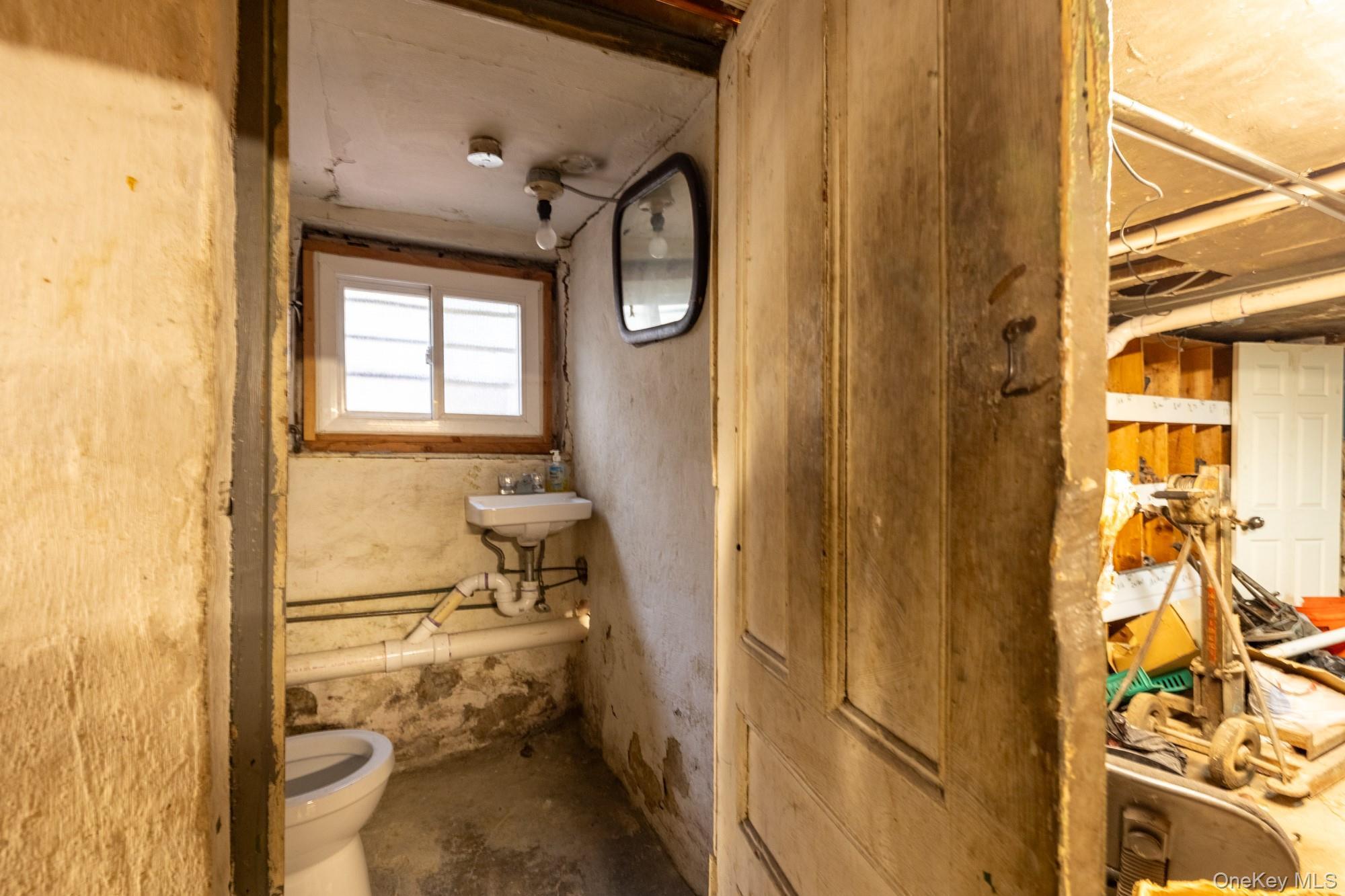 Single Family Van Nest Bronx, NY 10462, MLS-933300-21