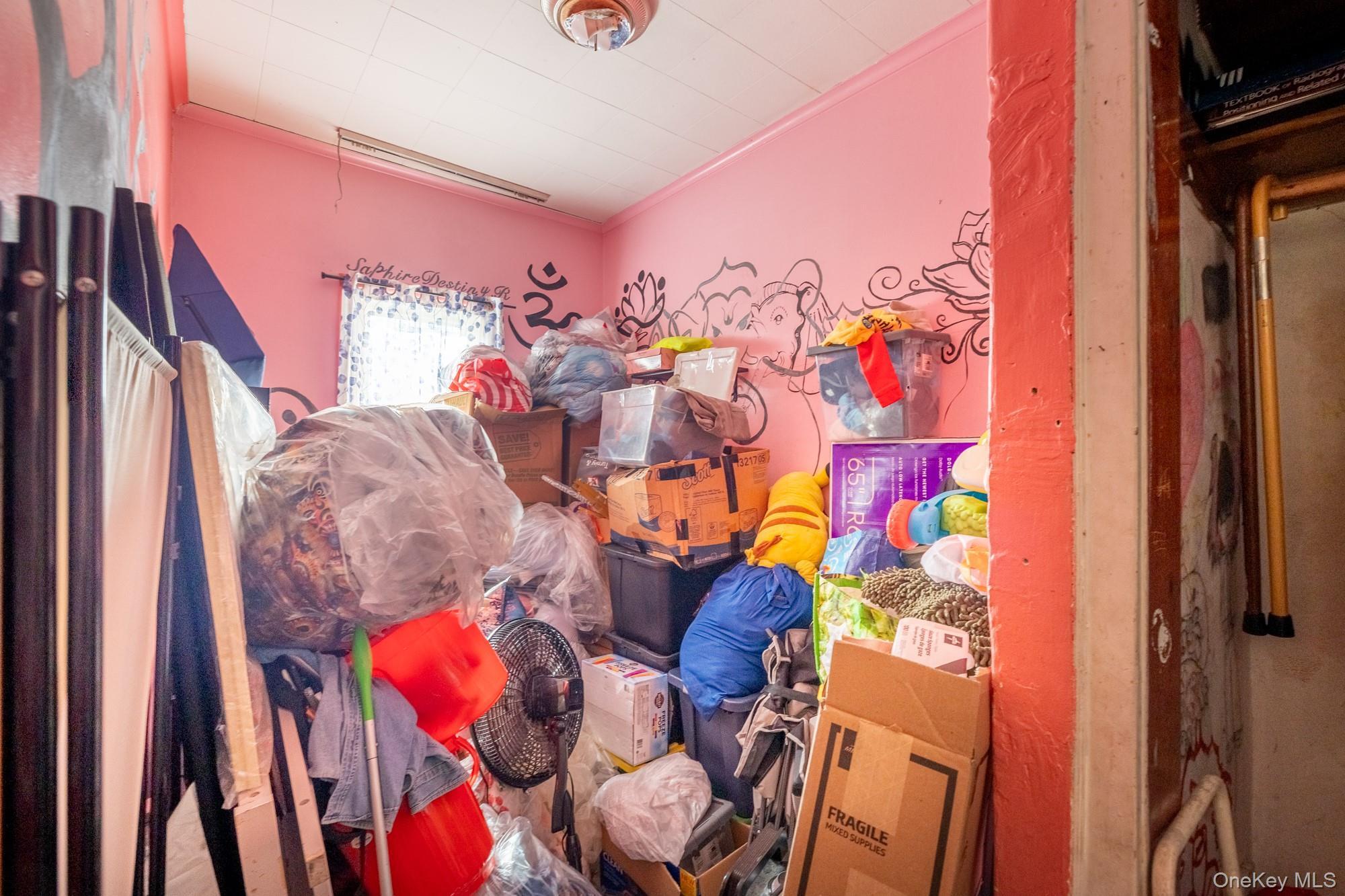 Single Family Van Nest Bronx, NY 10462, MLS-933300-25