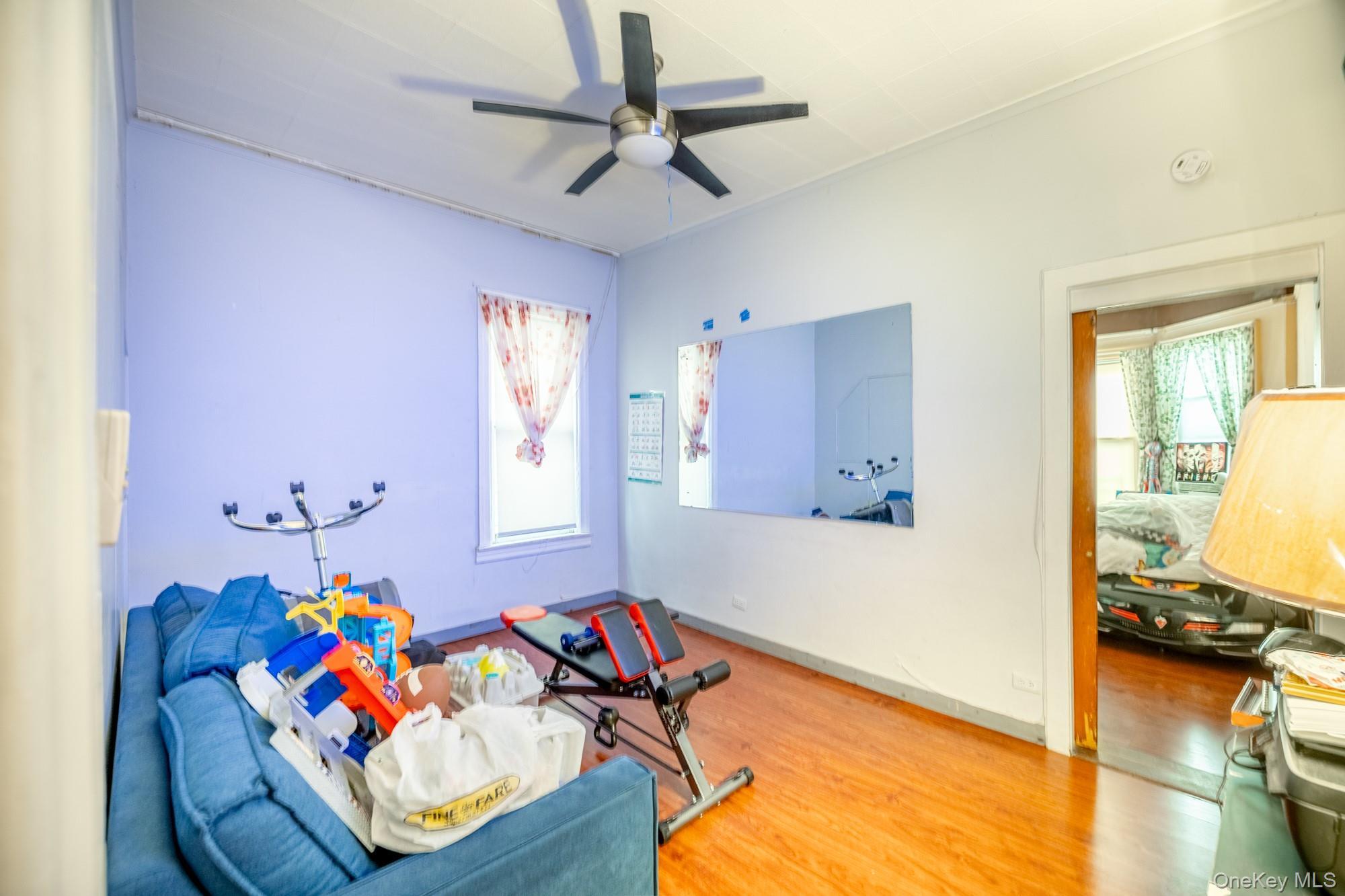 Single Family Van Nest Bronx, NY 10462, MLS-933300-31