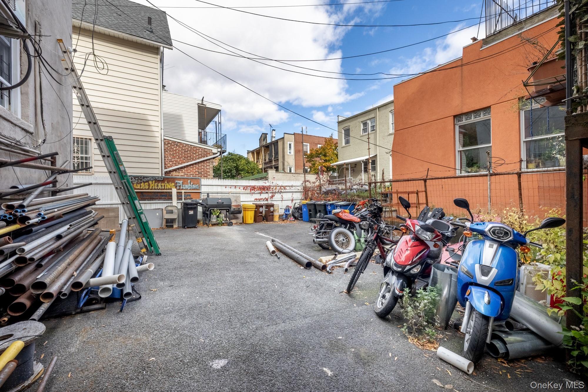 Single Family Van Nest Bronx, NY 10462, MLS-933300-42