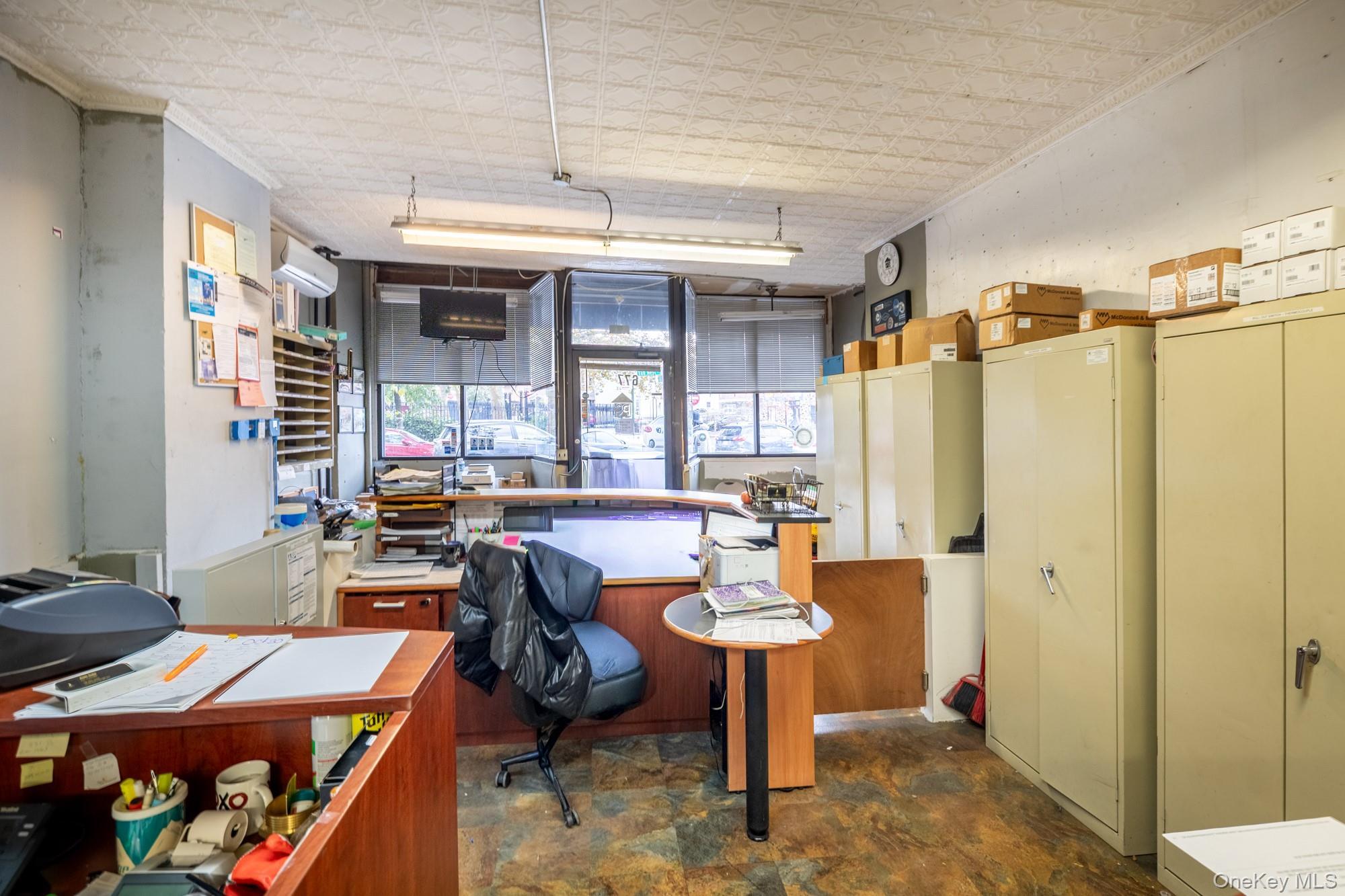 Single Family Van Nest Bronx, NY 10462, MLS-933300-6