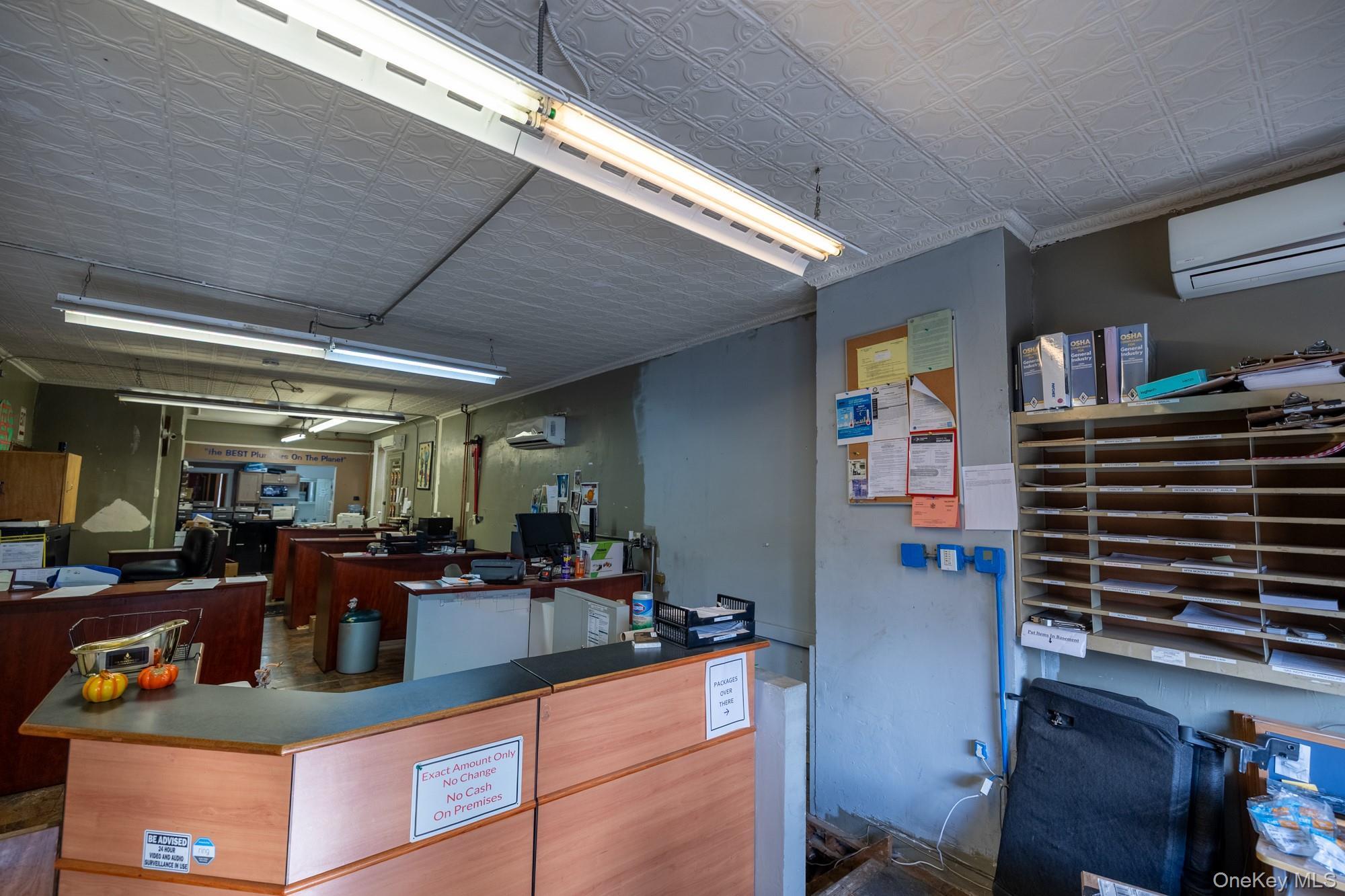 Single Family Van Nest Bronx, NY 10462, MLS-933300-8