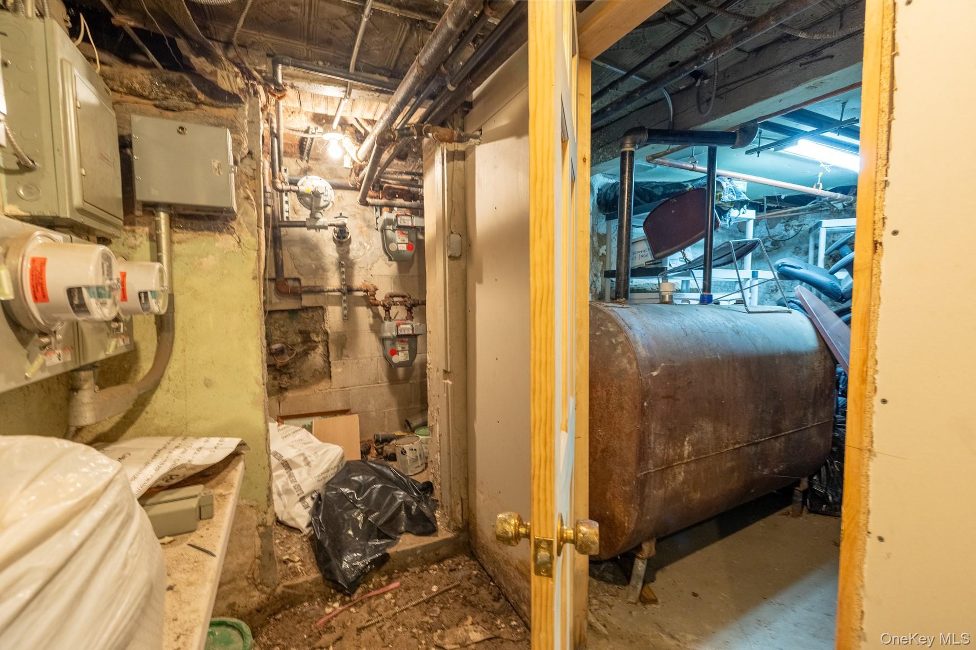 Single Family Van Nest Bronx, NY 10462, MLS-933303-19