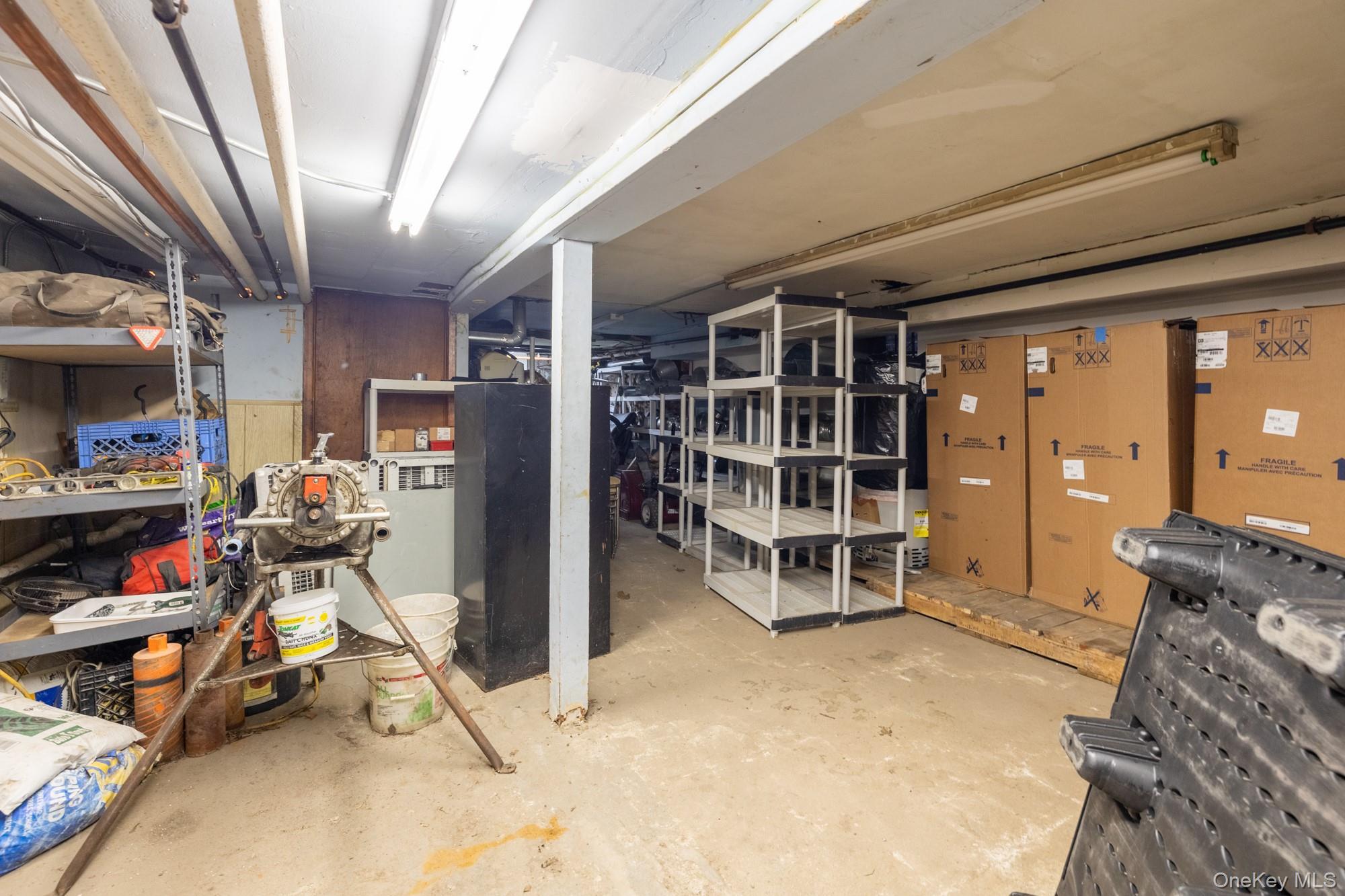 Single Family Van Nest Bronx, NY 10462, MLS-933303-22