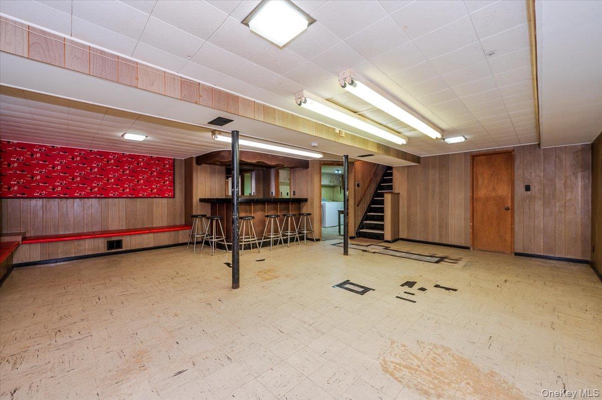 Single Family Heathcliff  Nassau County, NY 11783, MLS-933322-16