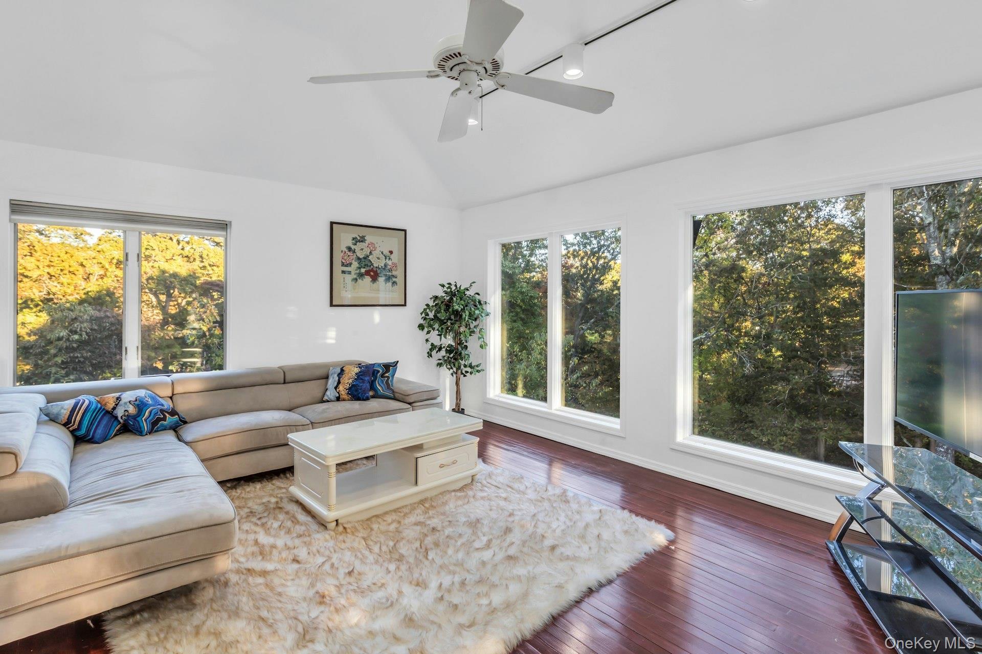 Single Family Bay Woods Suffolk County, NY 11946, MLS-933325-22