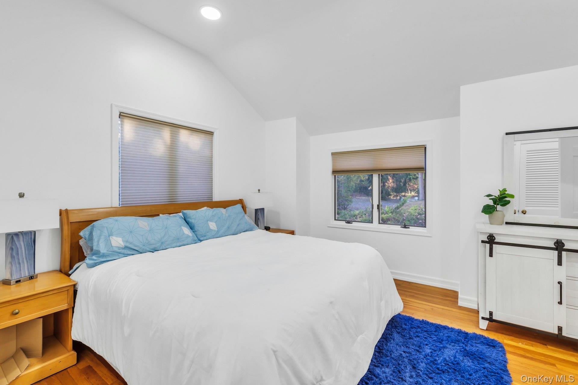 Single Family Bay Woods Suffolk County, NY 11946, MLS-933325-24