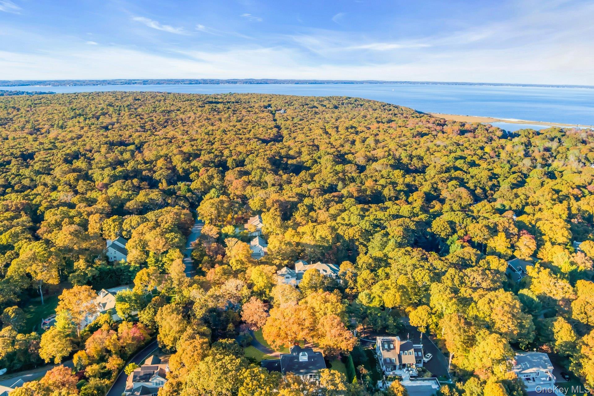 Single Family Bay Woods Suffolk County, NY 11946, MLS-933325-35