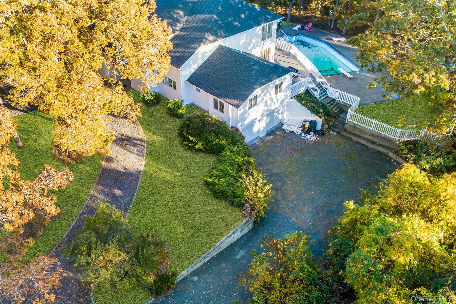 Single Family Bay Woods Suffolk County, NY 11946, MLS-933325-36