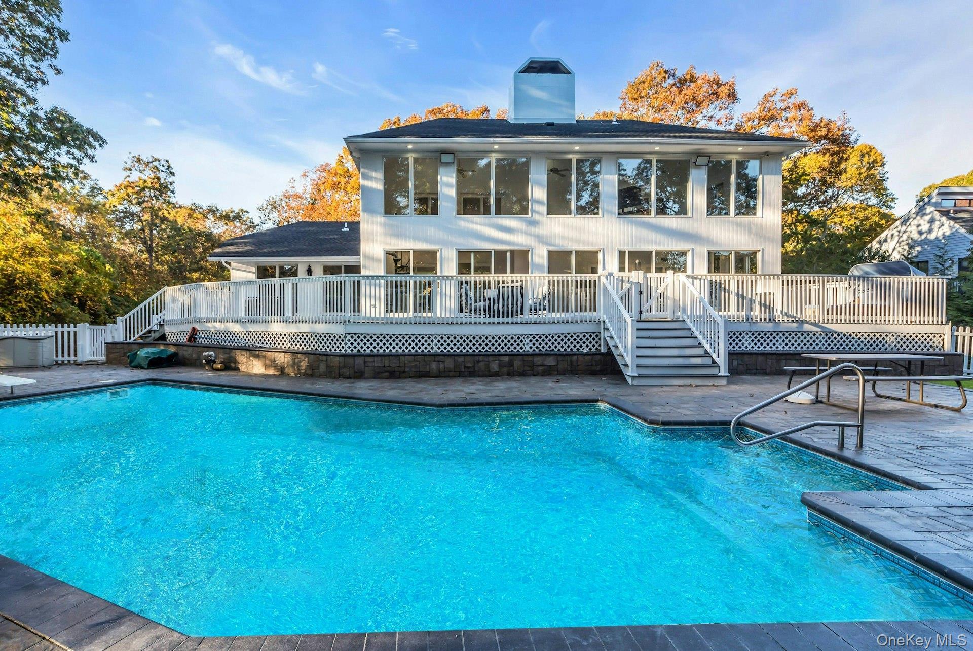 Single Family Bay Woods Suffolk County, NY 11946, MLS-933325-44