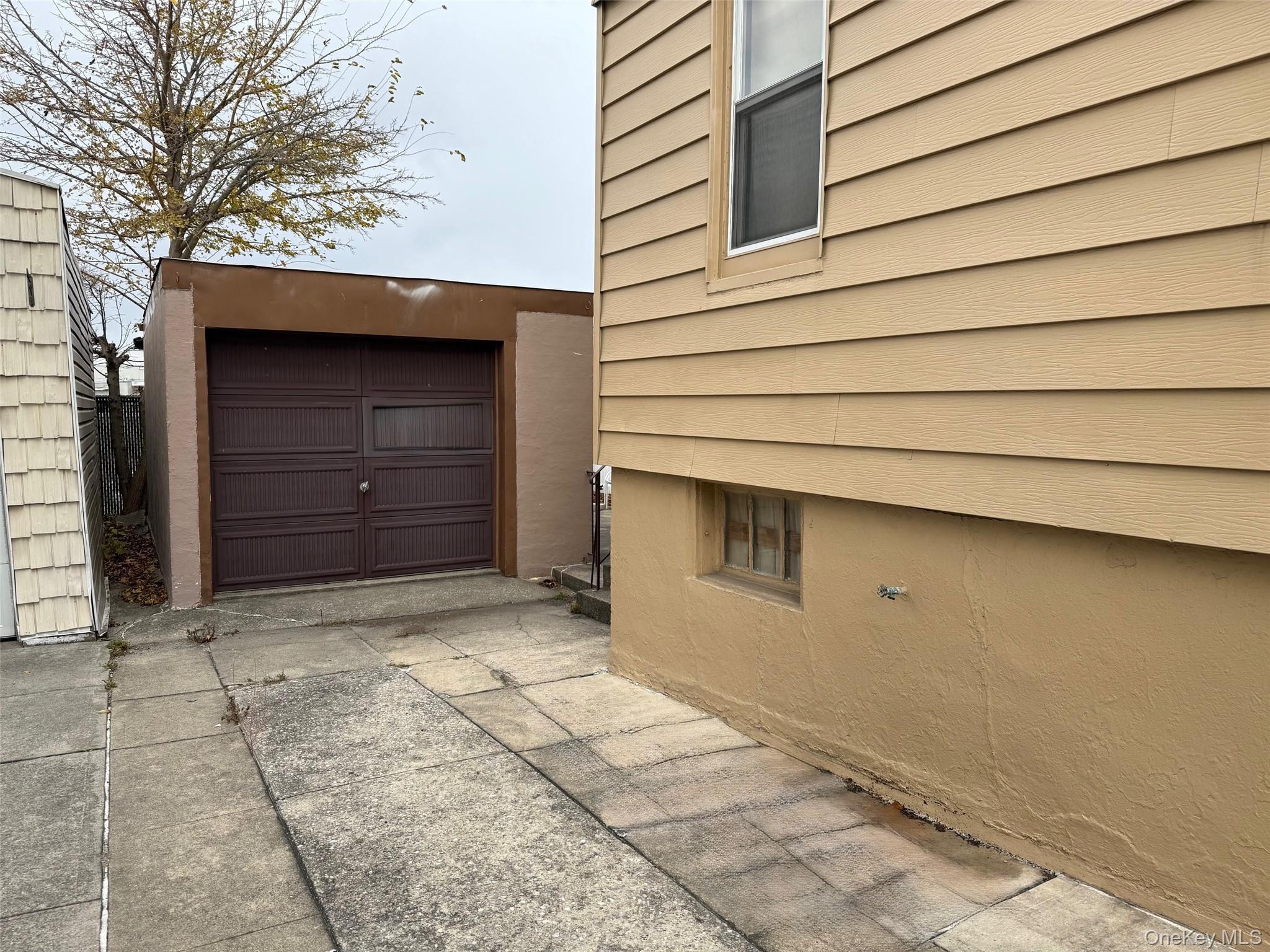 Single Family 60th Queens, NY 11378, MLS-933335-2