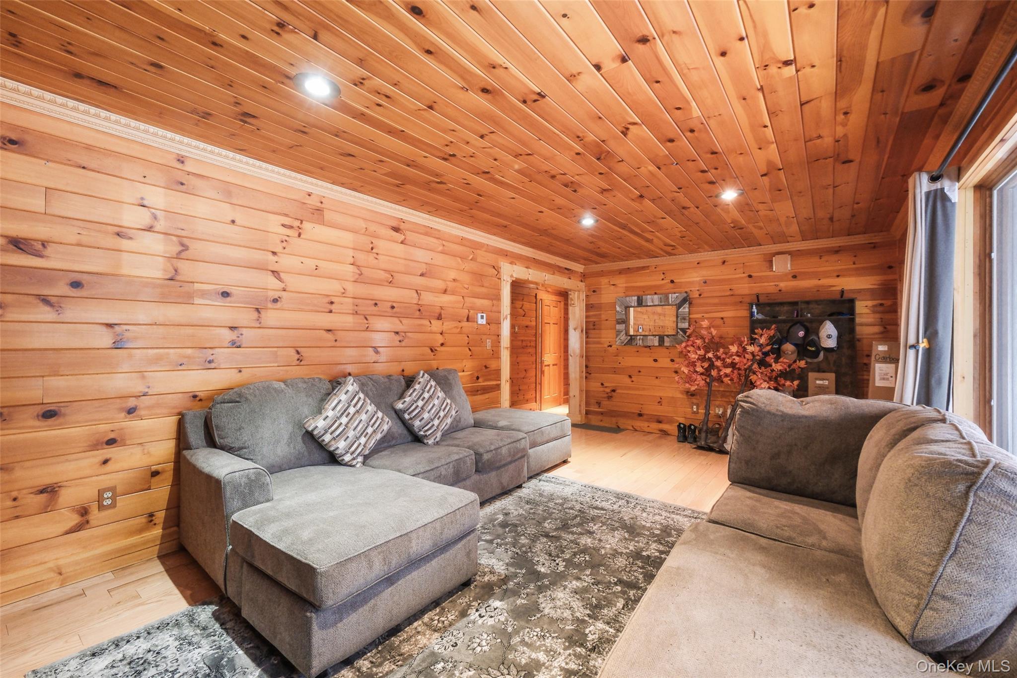 Single Family Quaker Dutchess County, NY 12538, MLS-933349-10