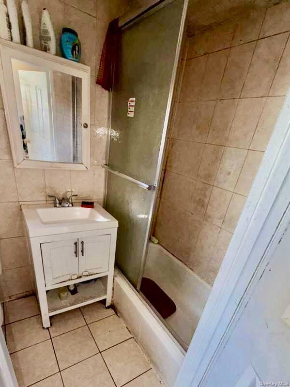 Single Family Chestnut  Brooklyn, NY 11208, MLS-933353-14